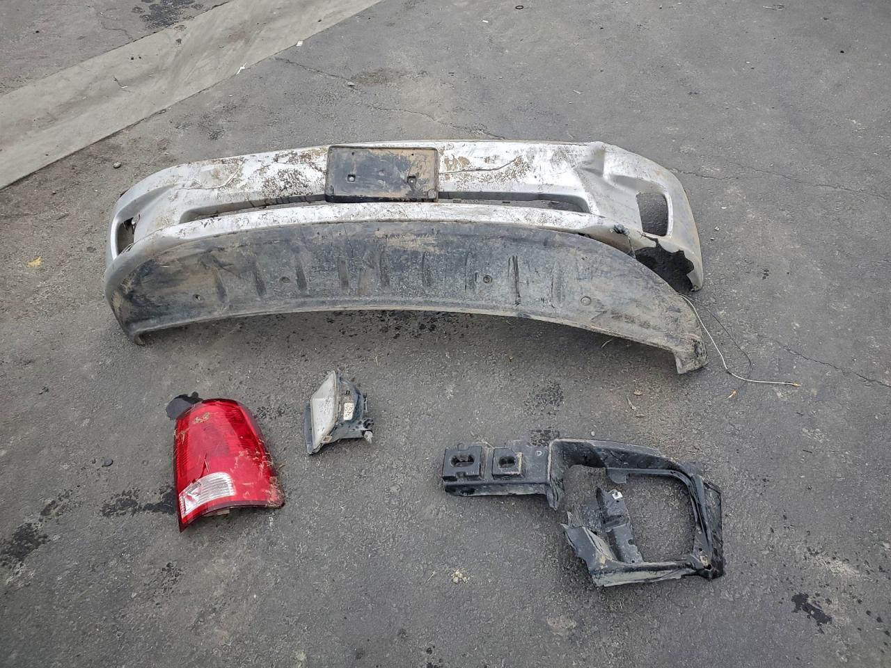 2017 Ram 1500 St VIN: 3C6RR6KT9HG672015 Lot: 94784185