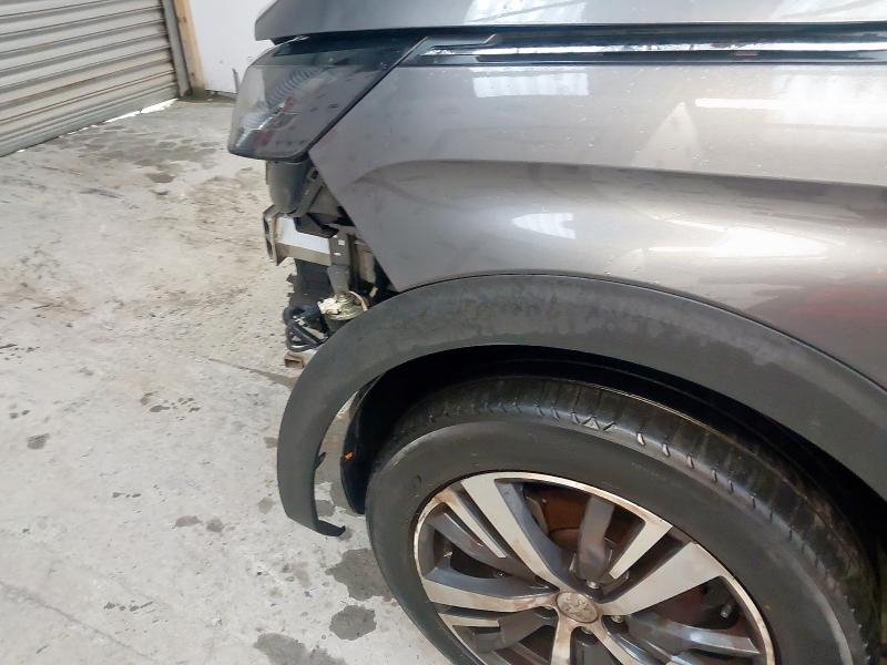 2022 PEUGEOT 5008 1.2 PURETECH ALLURE PREMIUM 5DR