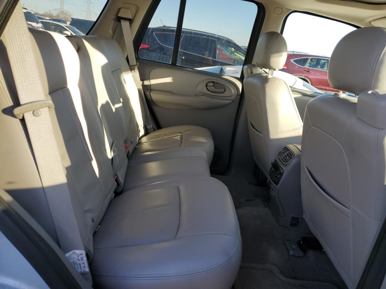 2008 Chevrolet Trailblazer Ls VIN: 1GNDT13S082257193 Lot: 92361545