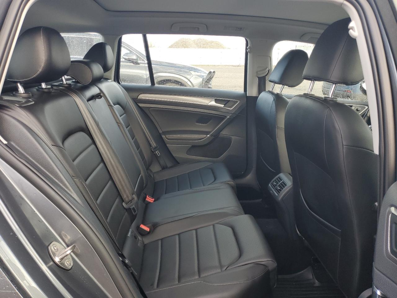 2017 Volkswagen Golf Alltrack S VIN: 3VWH17AU0HM536320 Lot: 93679495