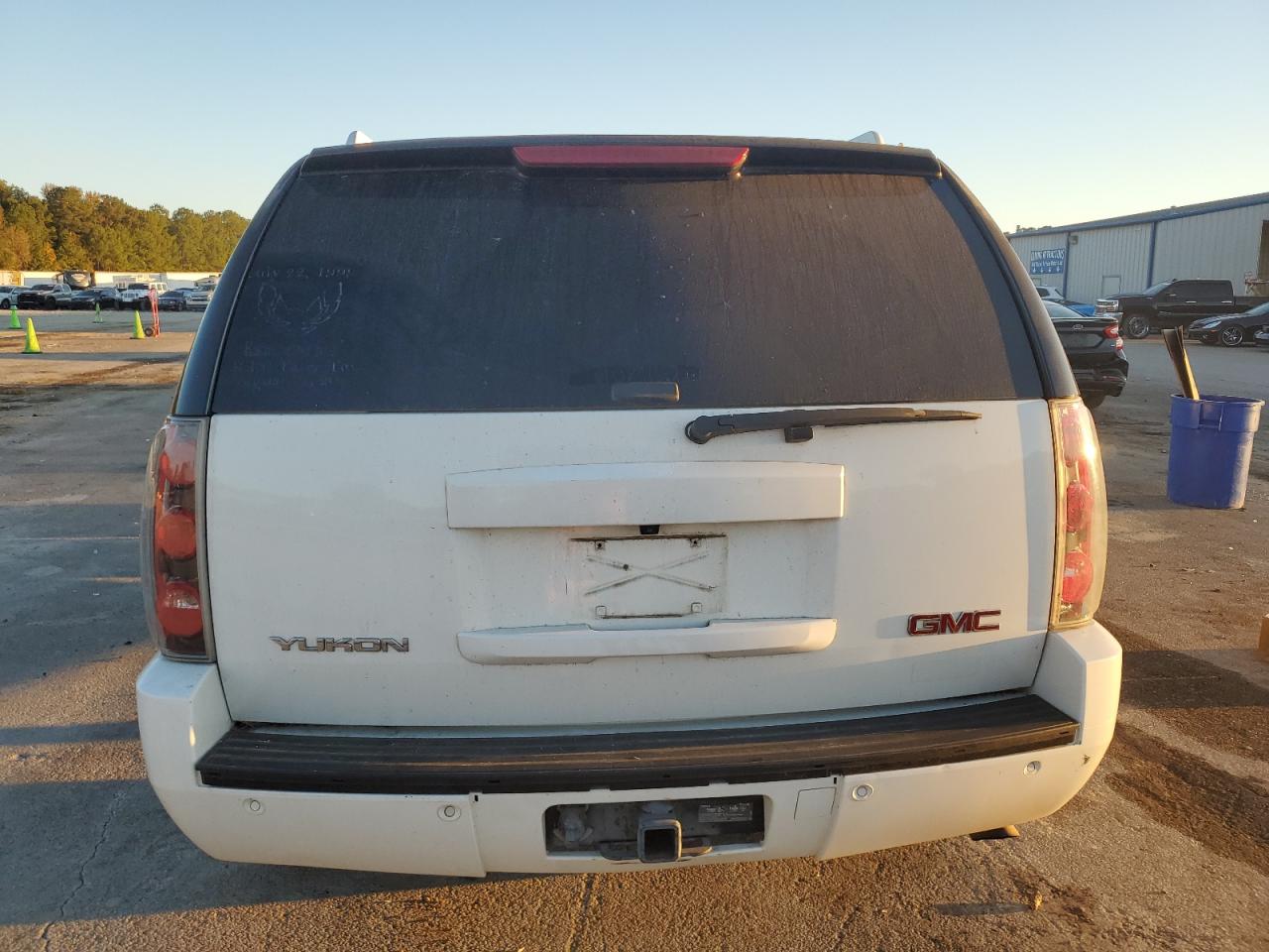 2007 GMC Yukon Denali VIN: 1GKFK63867J296224 Lot: 91346055