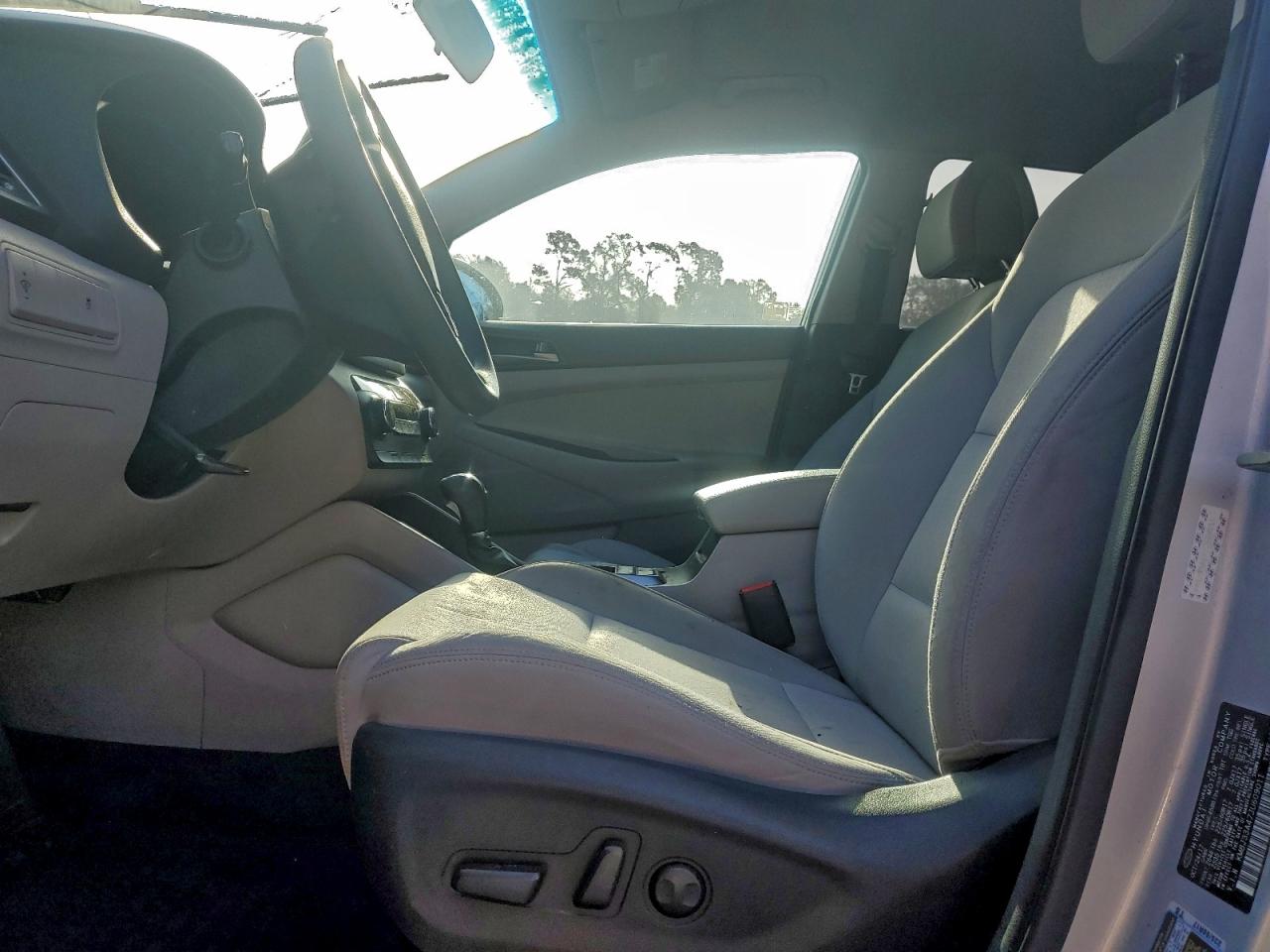 2018 Hyundai Tucson Sel VIN: KM8J33A47JU609011 Lot: 92625625