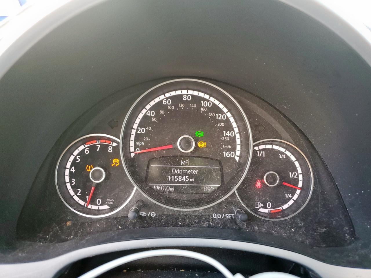 2015 Volkswagen Beetle 1.8T VIN: 3VWJ17AT3FM641598 Lot: 93725115