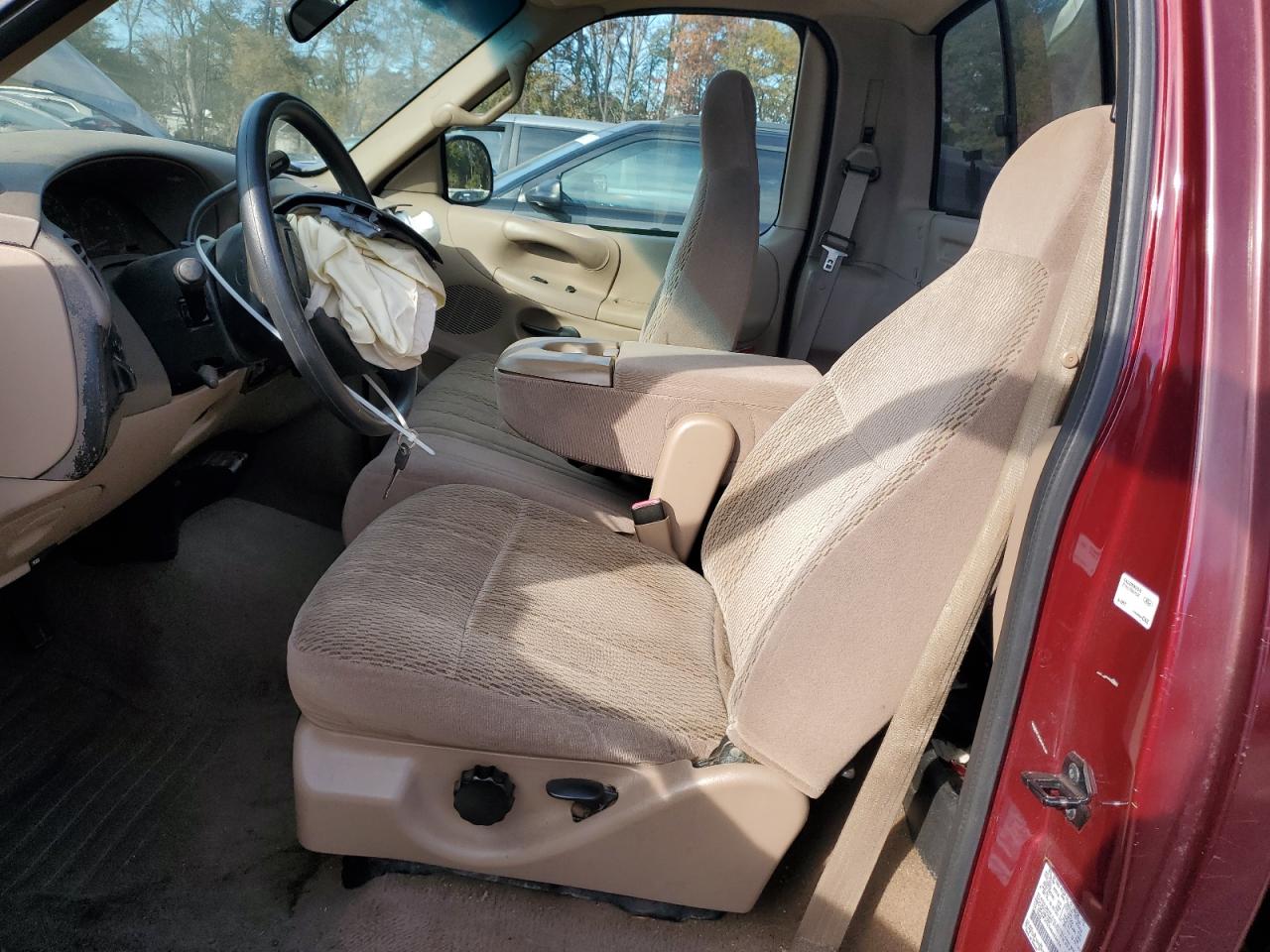 1998 Ford F150 VIN: 2FTZF1760WCA50436 Lot: 92739995