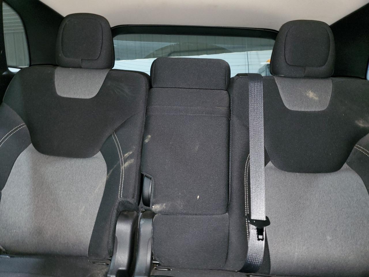 2014 Jeep Cherokee Latitude VIN: 1C4PJMCS3EW146302 Lot: 92590505