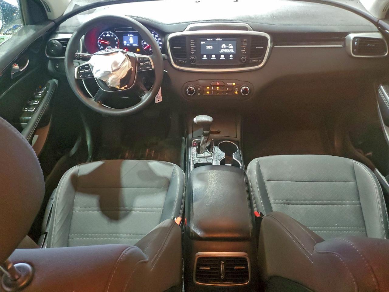 2020 Kia Sorento L VIN: 5XYPG4A33LG698628 Lot: 94193005