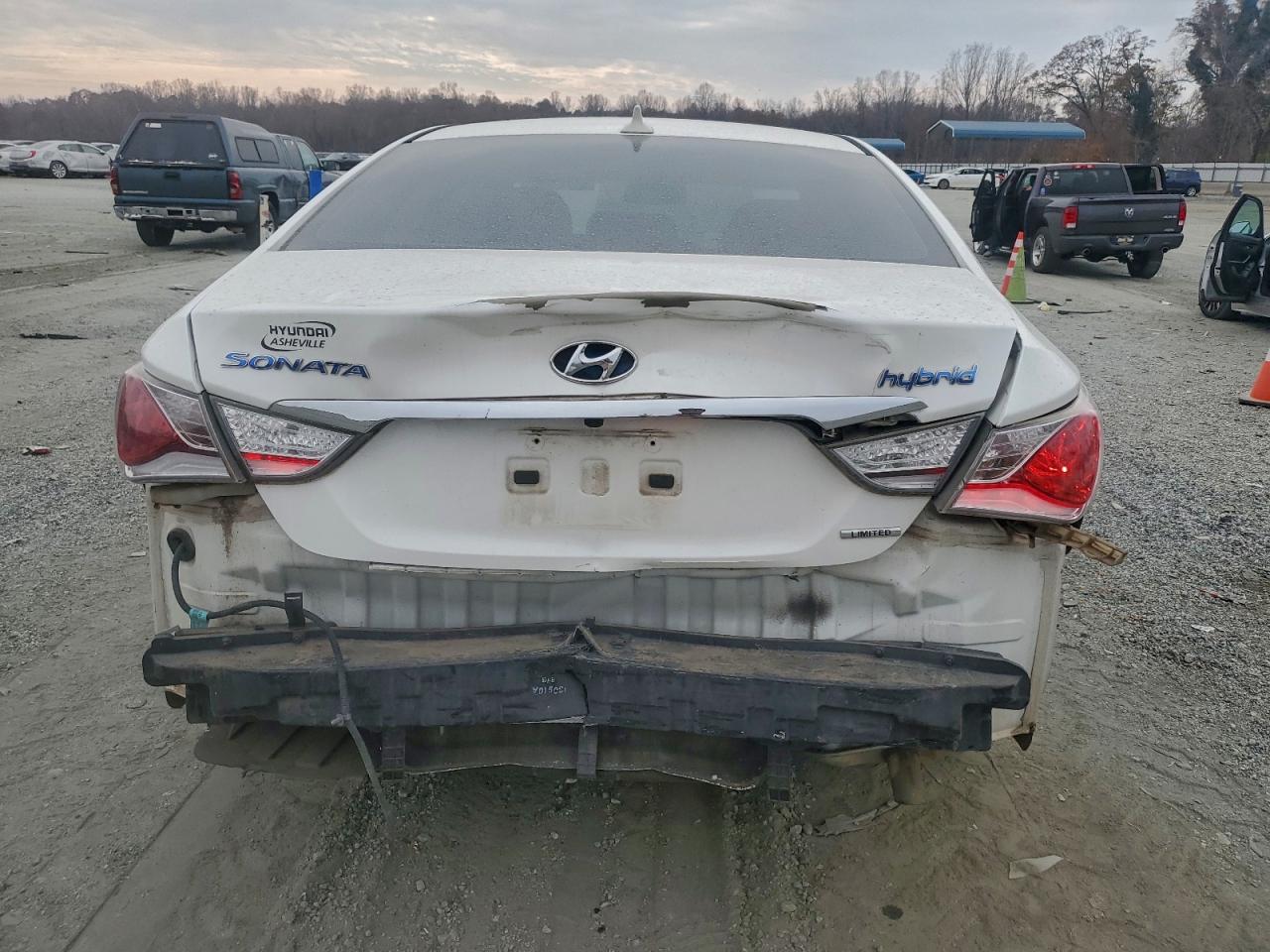 2013 Hyundai Sonata Hybrid VIN: KMHEC4A49DA095174 Lot: 93350185