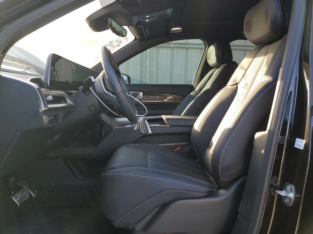 2026 Cadillac Vistiq Sport VIN: 1GYC3NML0TZ700195 Lot: 92832735