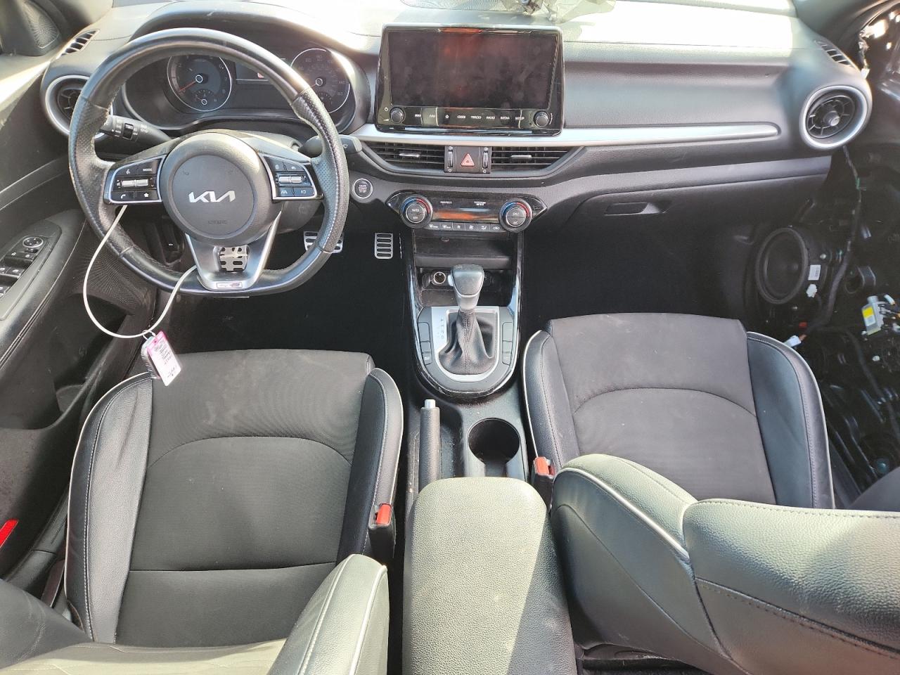 2023 Kia Forte Gt Line VIN: 3KPF54AD8PE606927 Lot: 93247515