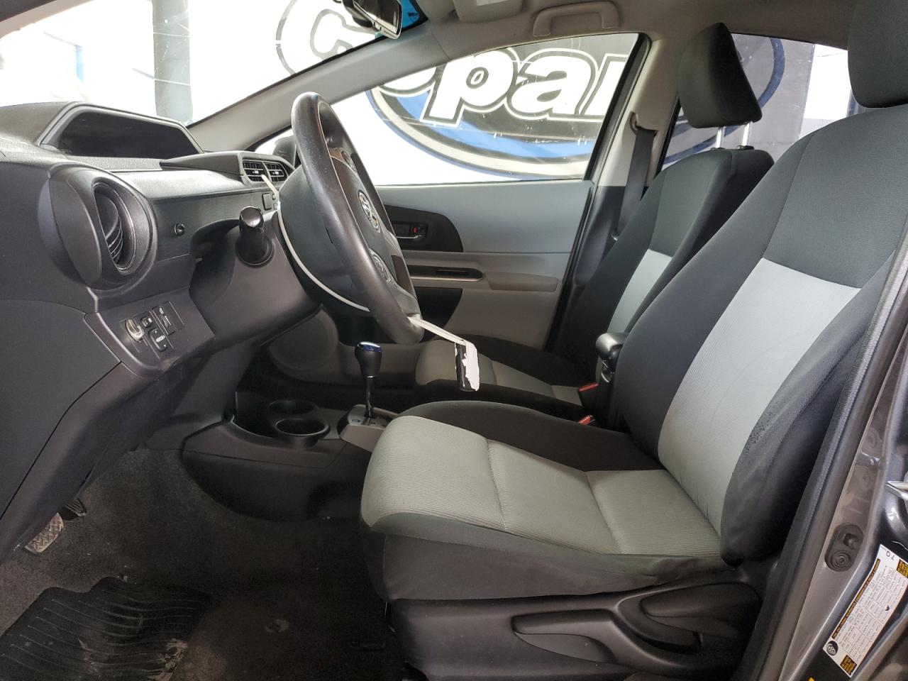 2014 Toyota Prius C VIN: JTDKDTB36E1083330 Lot: 92064165