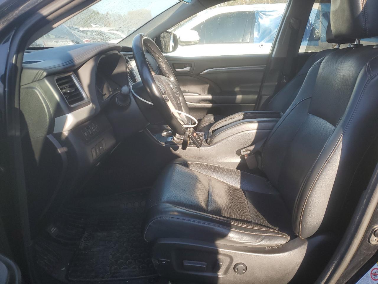 2018 Toyota Highlander Limited VIN: 5TDDZRFH7JS485132 Lot: 93756095