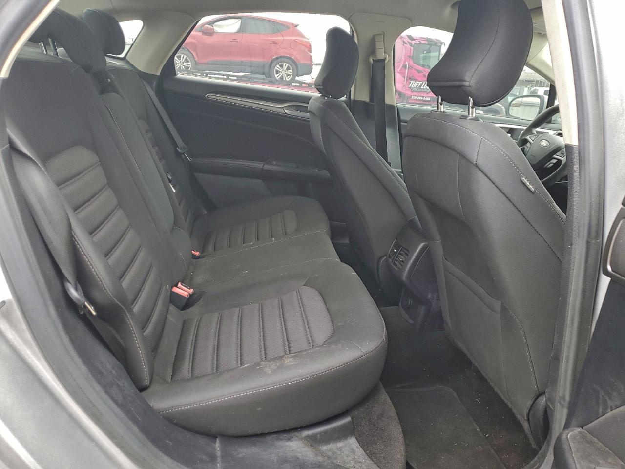 2018 Ford Fusion Se VIN: 3FA6P0HD1JR217495 Lot: 93669195