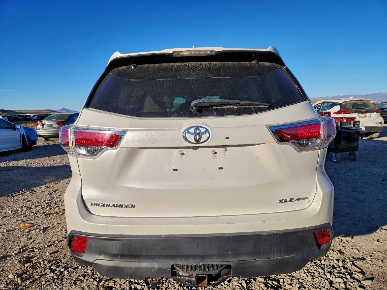 2016 Toyota Highlander Xle VIN: 5TDJKRFH7GS338907 Lot: 93930855