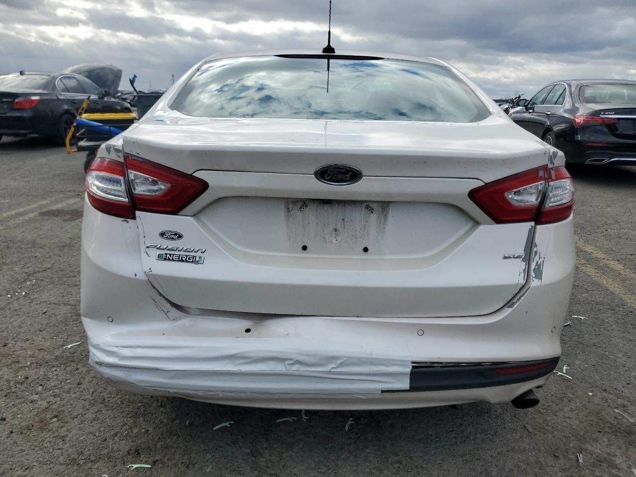 2016 Ford Fusion Se Phev VIN: 3FA6P0PU4GR322431 Lot: 92235555