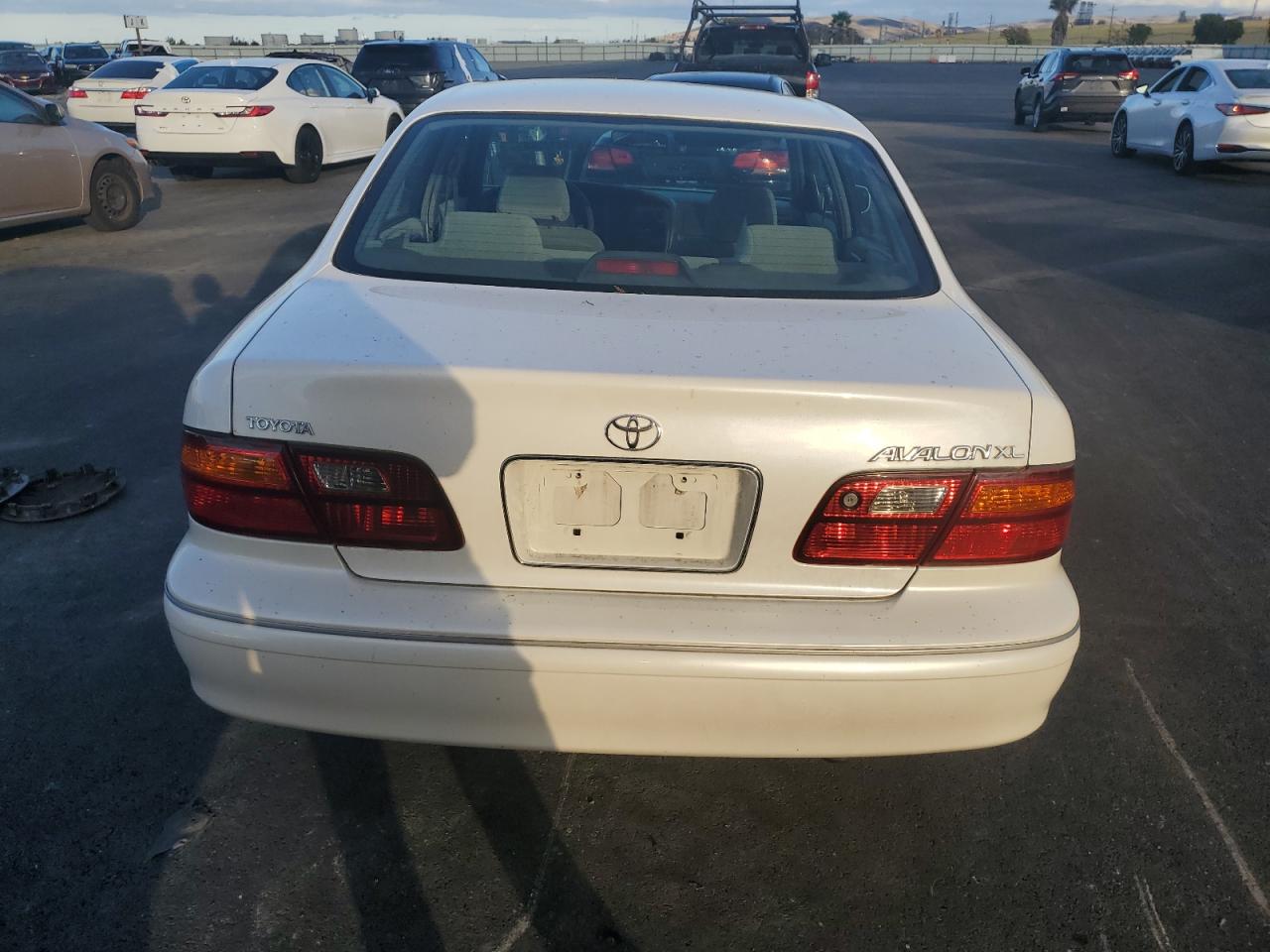 1999 Toyota Avalon Xl VIN: 4T1BF18B1XU303175 Lot: 92122685