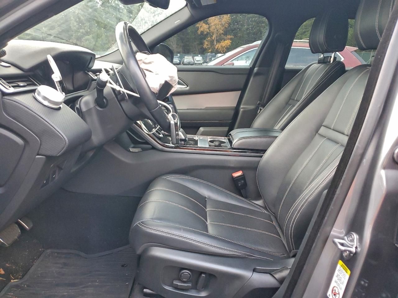 2021 Land Rover Range Rover Velar R-Dynamic S VIN: SALYT2EX3MA327237 Lot: 94118025