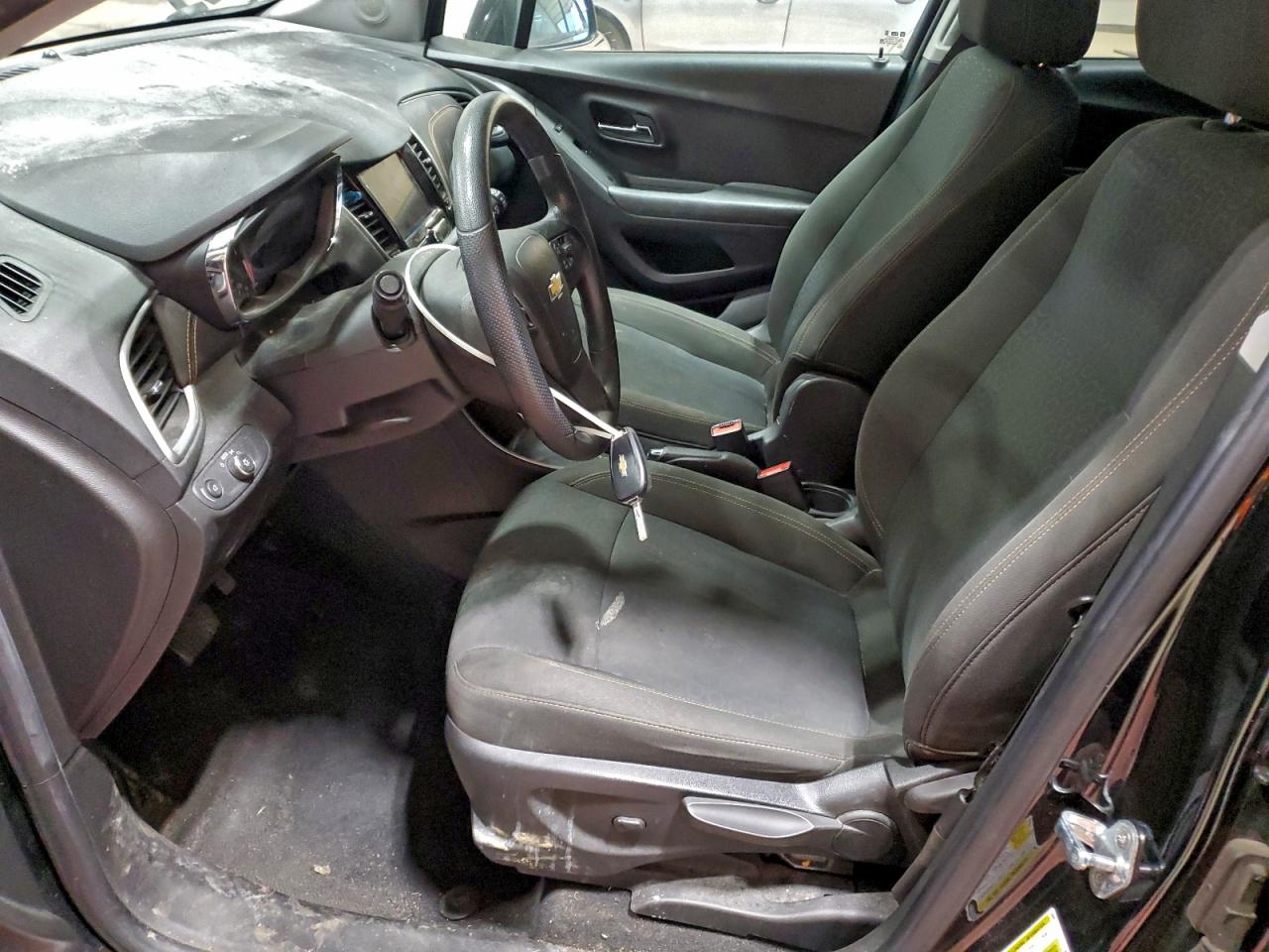 2020 Chevrolet Trax Ls VIN: KL7CJKSB7LB325495 Lot: 94224275