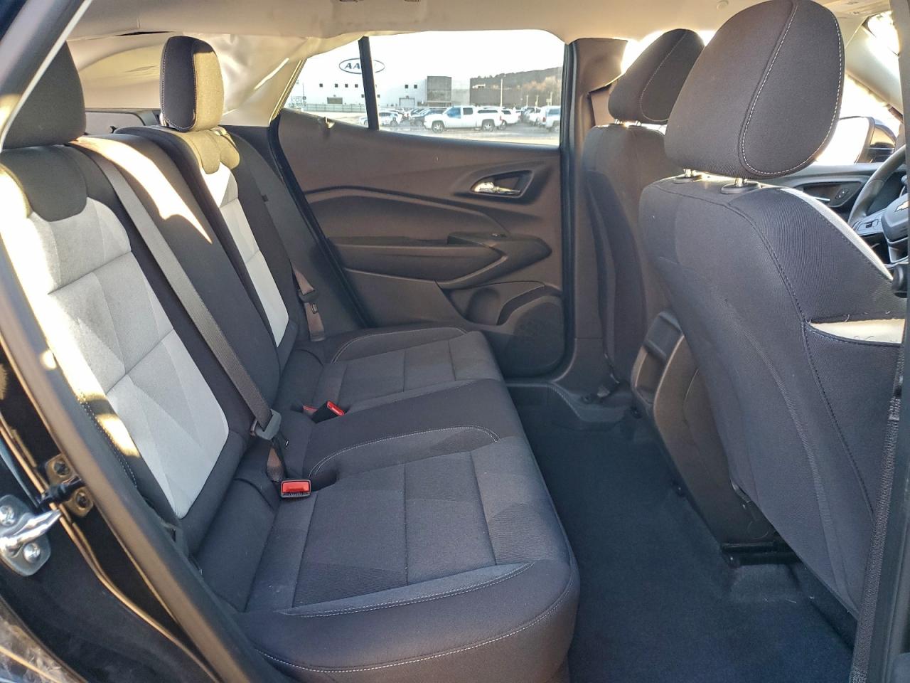 2025 Chevrolet Trax Ls VIN: KL77LFEP7SC343160 Lot: 93690335