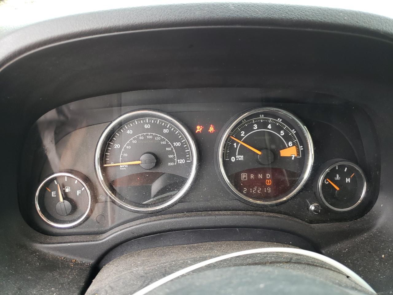 2015 Jeep Compass Latitude VIN: 1C4NJCEB7FD139686 Lot: 92080865