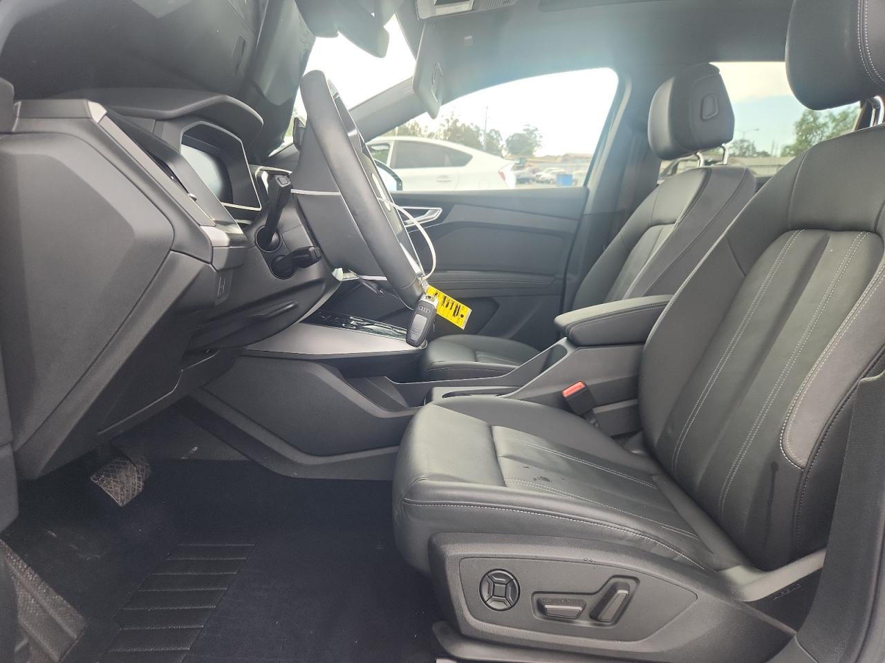 2023 Audi Q4 E-Tron Premium Plus VIN: WA1L2BFZ2PP076937 Lot: 92223515