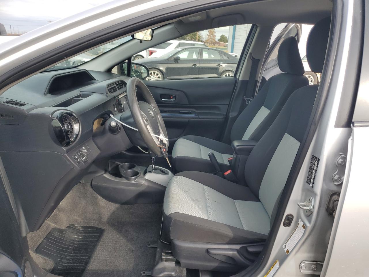 2013 Toyota Prius C VIN: JTDKDTB37D1051226 Lot: 93258445