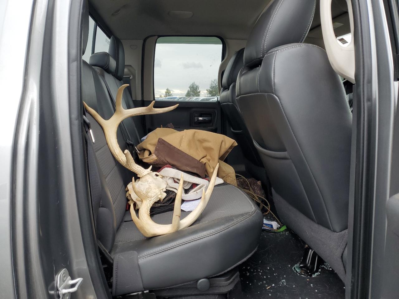 2011 Dodge Ram 1500 VIN: 1D7RV1GT2BS546049 Lot: 92736545