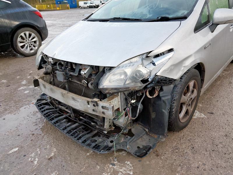 2012 TOYOTA PRIUS HYBRID 