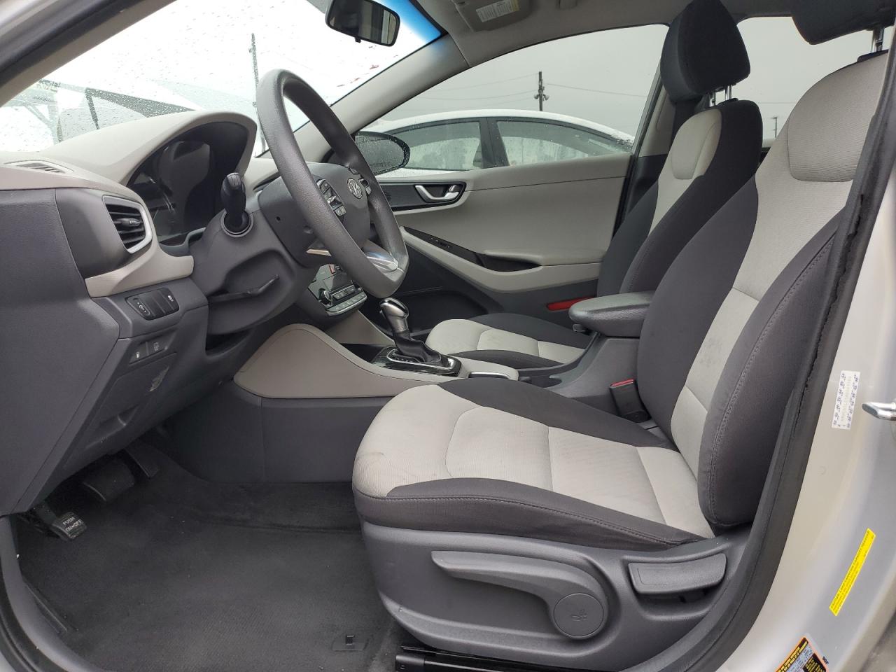 2017 Hyundai Ioniq Blue VIN: KMHC65LC1HU043504 Lot: 92901145