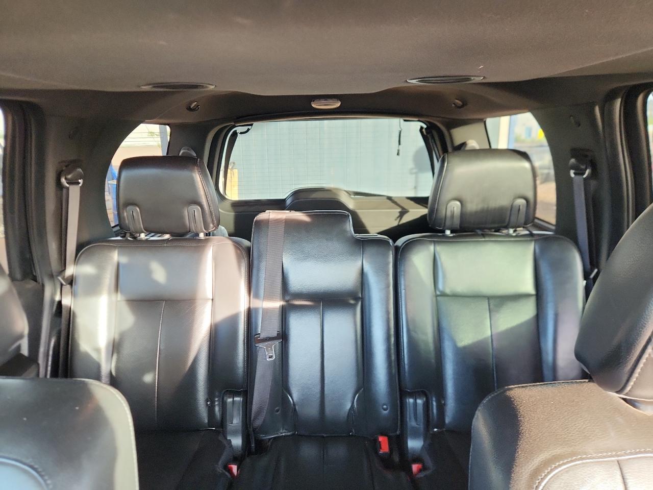 2011 Ford Expedition Limited VIN: 1FMJU2A55BEF05709 Lot: 92227375