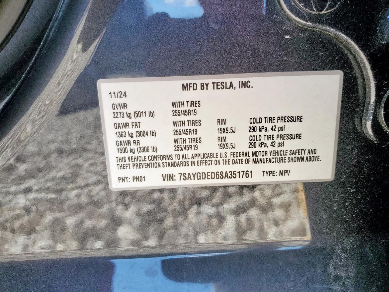 2025 Tesla Model Y VIN: 7SAYGDED6SA351761 Lot: 92357145