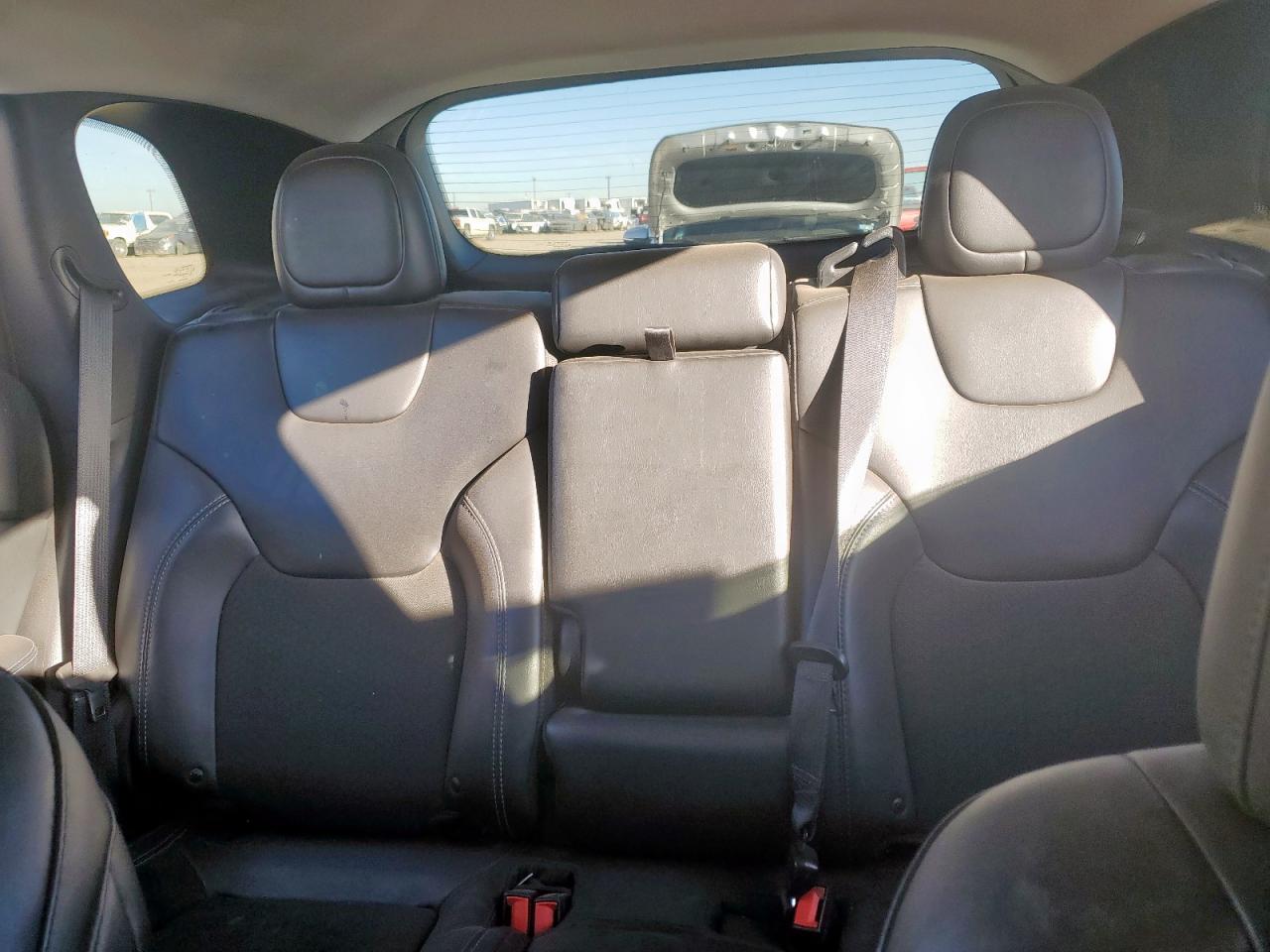 2019 Jeep Cherokee Latitude Plus VIN: 1C4PJLLB2KD434782 Lot: 92348535