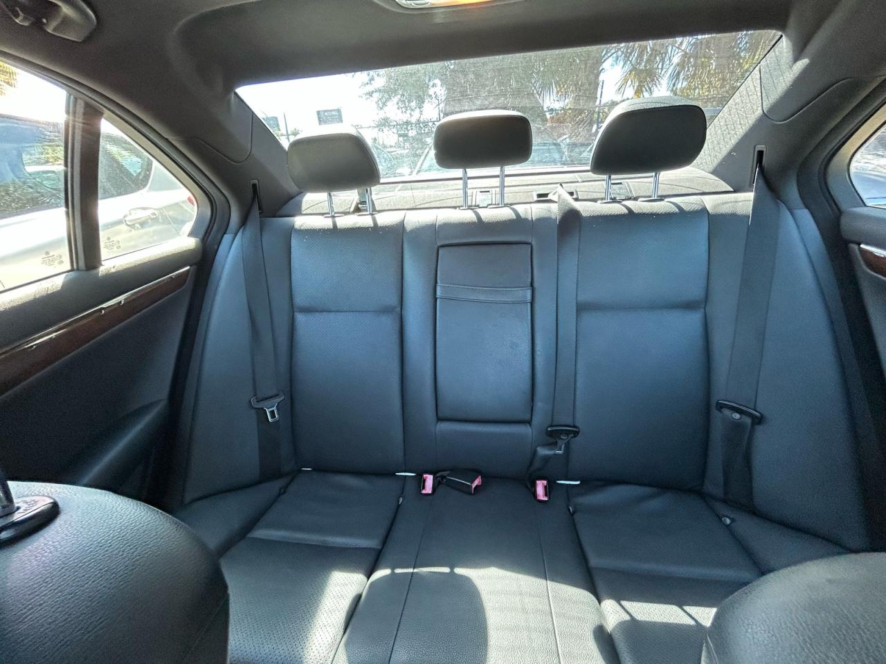 2011 Mercedes-Benz C 300 VIN: WDDGF5EB4BA528793 Lot: 92743295