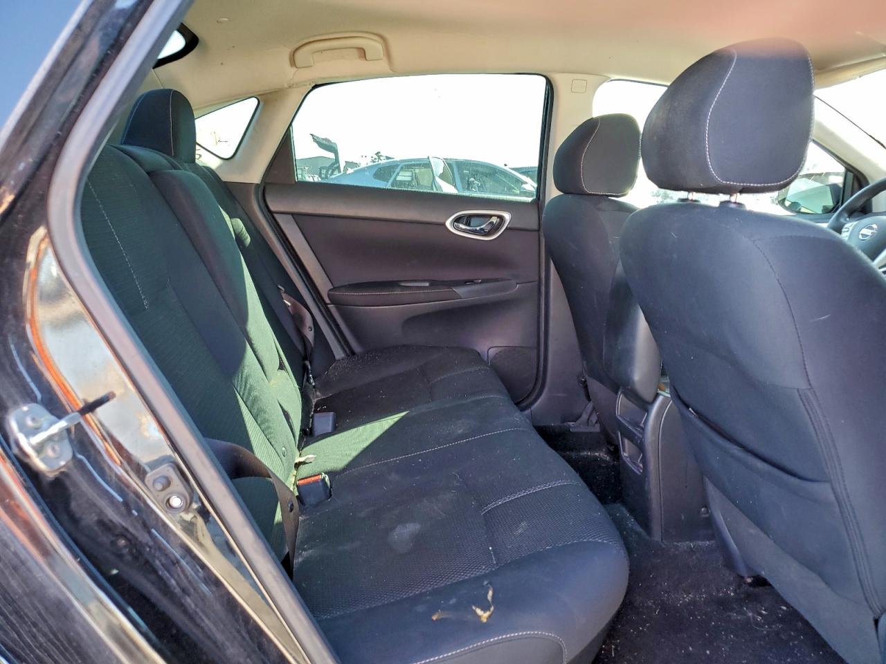 2015 Nissan Sentra S VIN: 3N1AB7AP0FY347459 Lot: 94318325