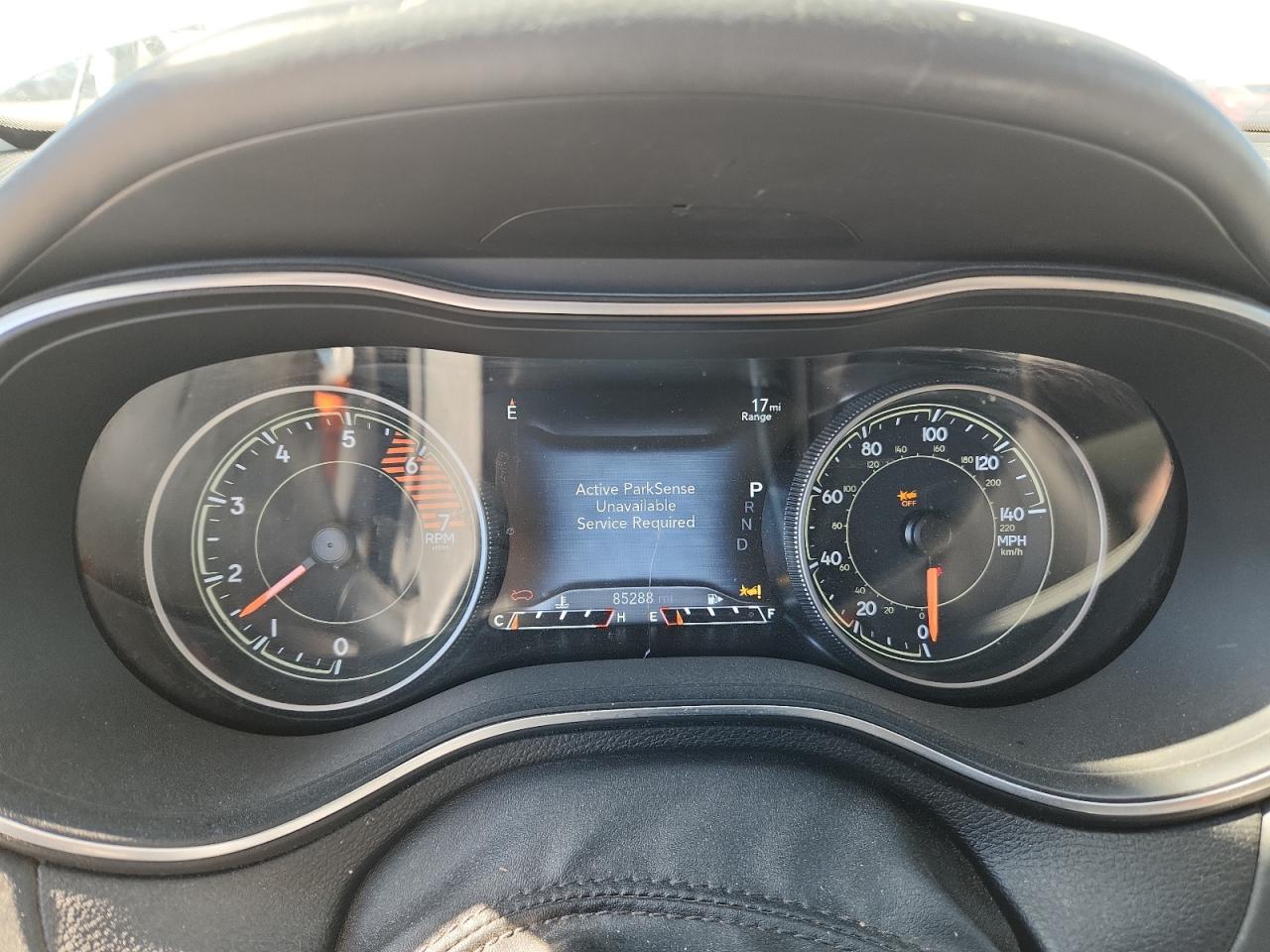 2019 Jeep Cherokee Overland VIN: 1C4PJMJNXKD142672 Lot: 90723995