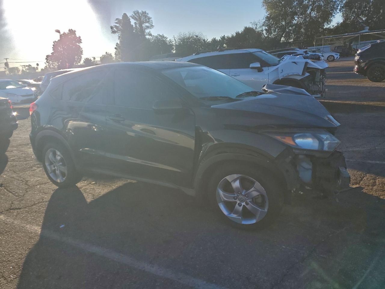 2017 Honda Hr-V Lx VIN: 3CZRU5H38HG700065 Lot: 94052035