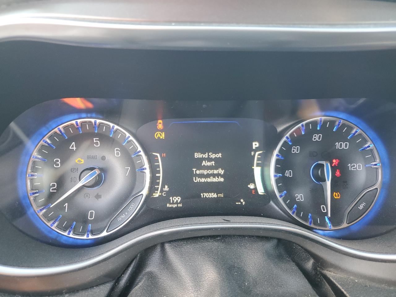 2018 Chrysler Pacifica Limited VIN: 2C4RC1GG1JR273902 Lot: 91849795