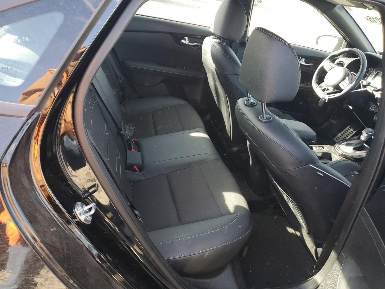 2024 Kia Forte Gt Line VIN: 3KPF54AD8RE810971 Lot: 92813215