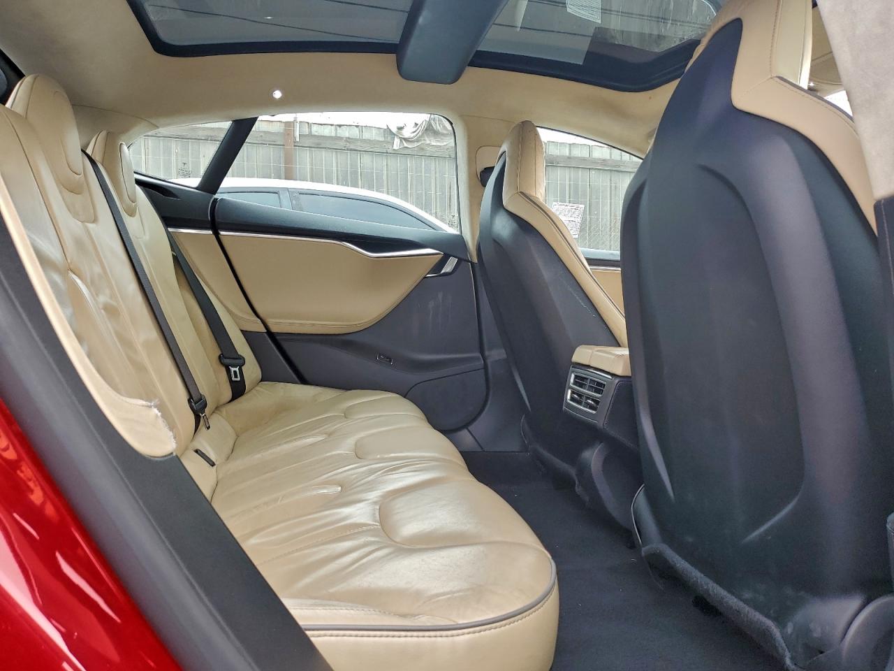 2013 Tesla Model S VIN: 5YJSA1CP0DFP14576 Lot: 94183055