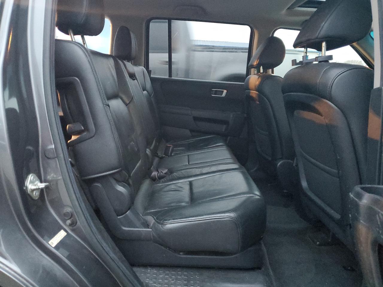 2012 Honda Pilot Exln VIN: 5FNYF4H71CB084989 Lot: 92584295