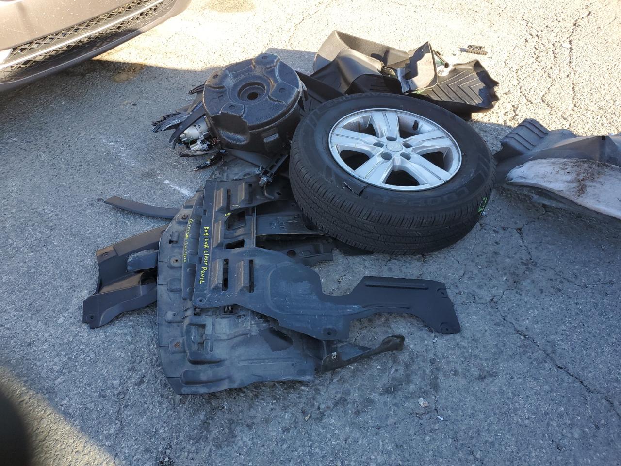 2017 Chevrolet Trax 1Lt VIN: 3GNCJLSB0HL157690 Lot: 93191075