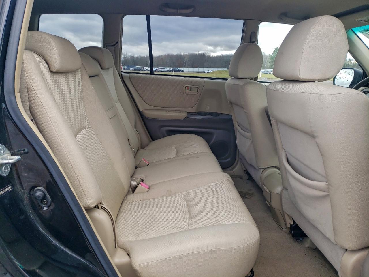 2004 Toyota Highlander Base VIN: JTEDP21A840041302 Lot: 70684685