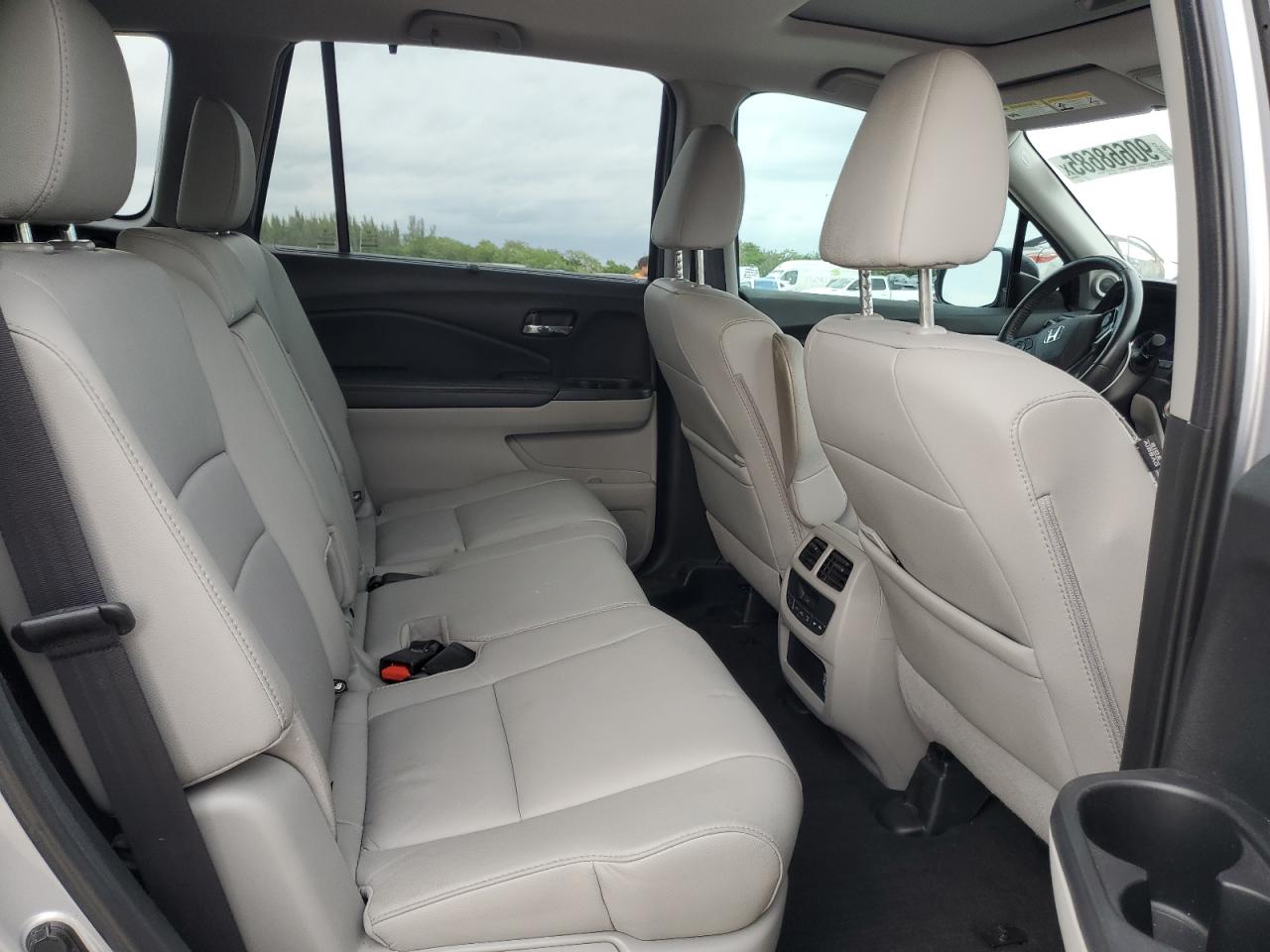 2022 Honda Pilot Se VIN: 5FNYF5H20NB027454 Lot: 90668685