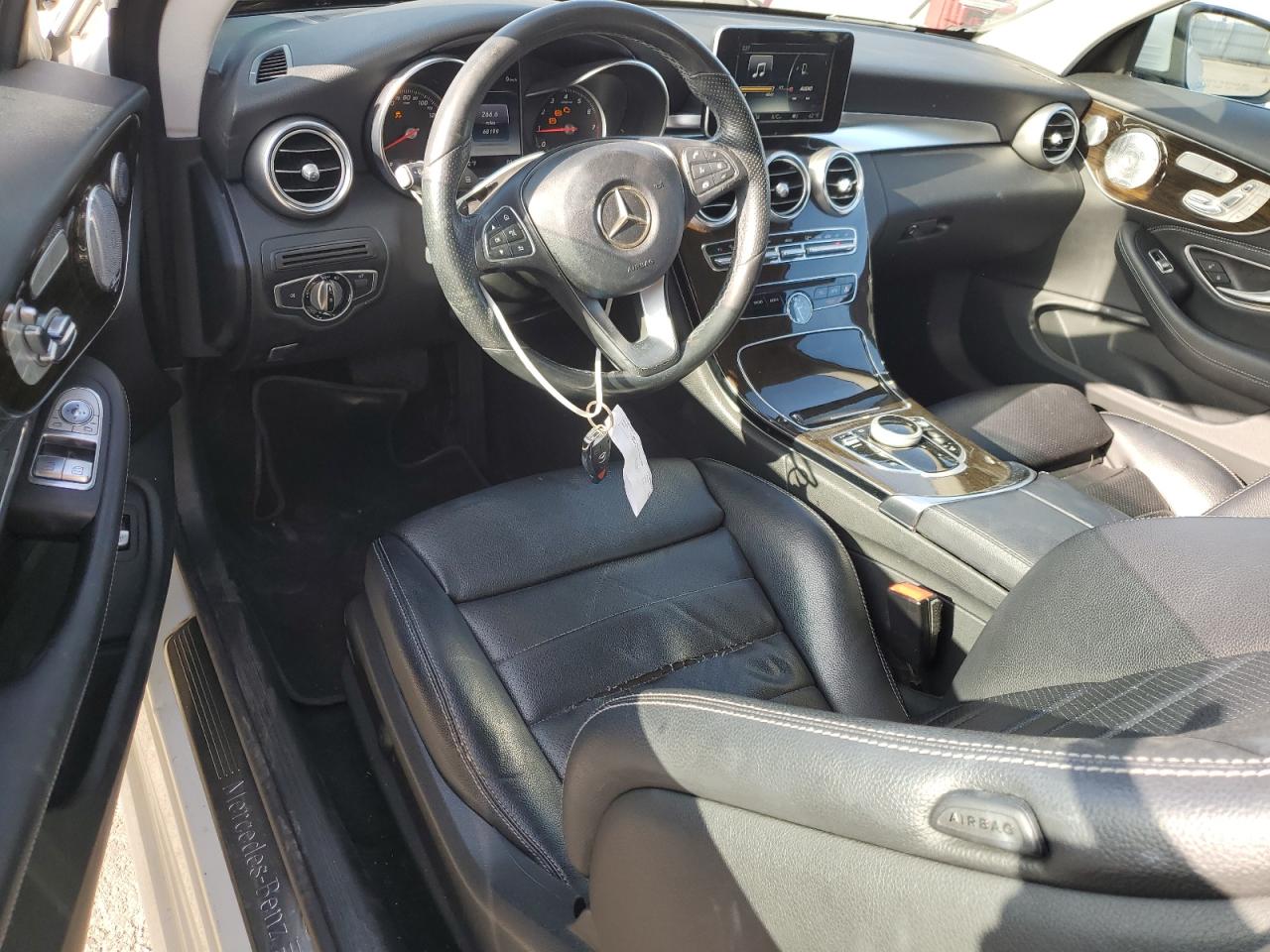 2017 Mercedes-Benz C 300 VIN: WDDWJ4JB3HF364538 Lot: 90823355