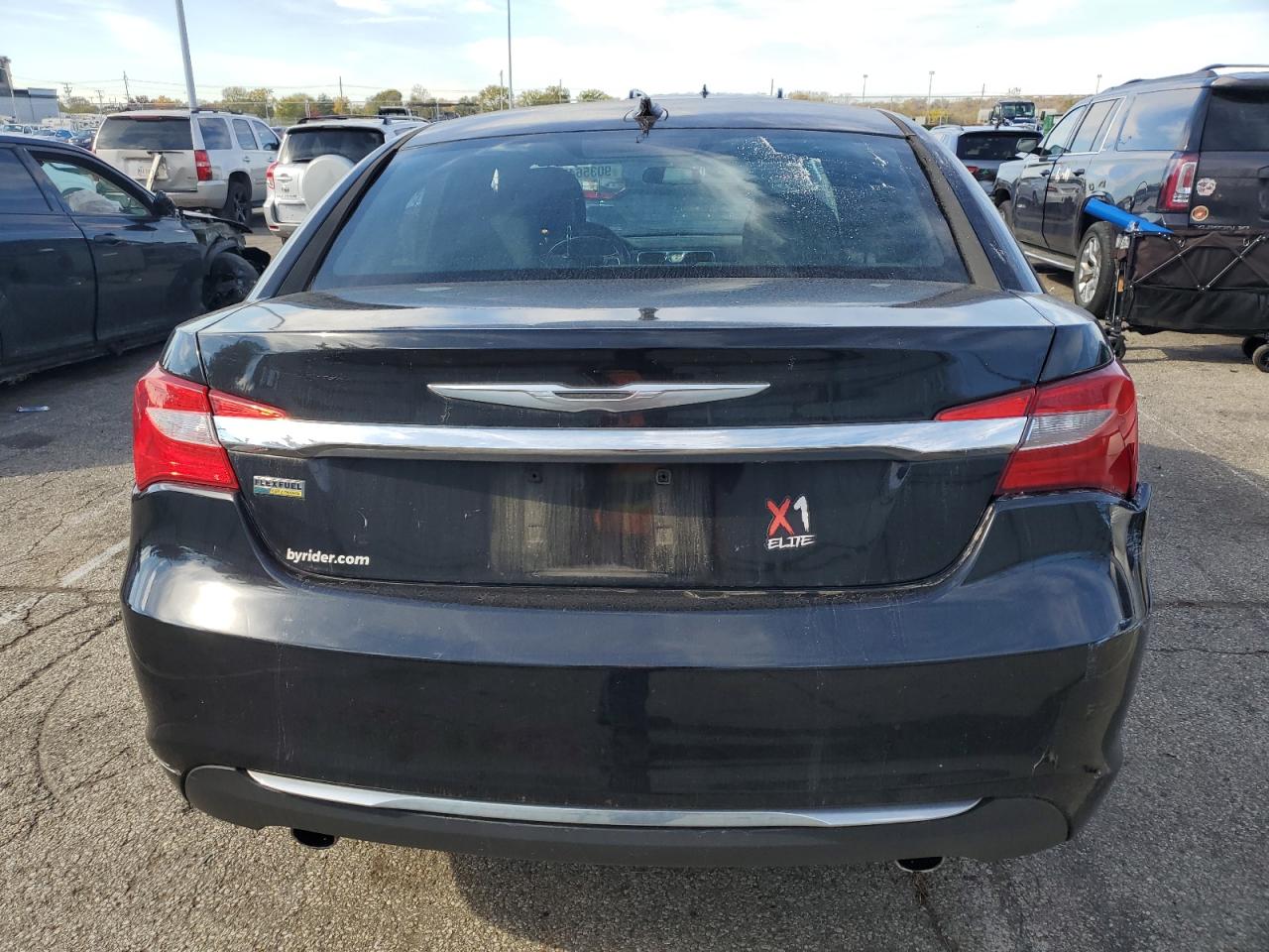 2011 Chrysler 200 Touring VIN: 1C3BC1FG2BN553060 Lot: 90356455