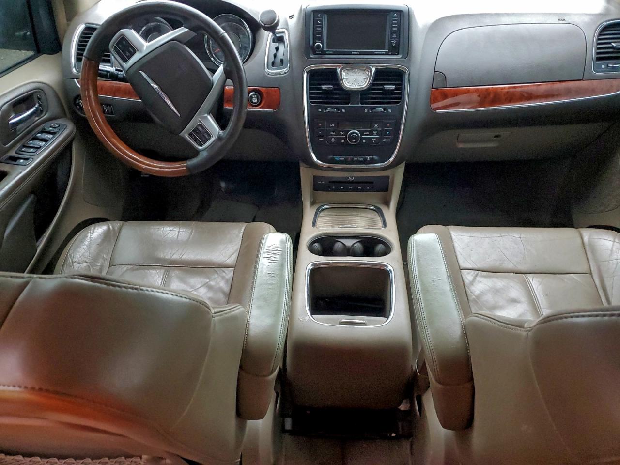 2014 Chrysler Town & Country Limited VIN: 2C4RC1GG9ER149950 Lot: 94507895