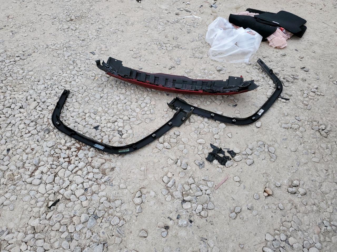 2017 Jeep Cherokee Sport VIN: 1C4PJLAB4HW607282 Lot: 93779005