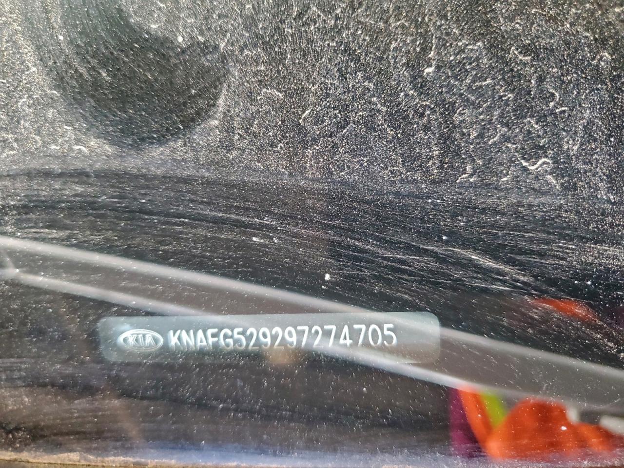 2009 Kia Rondo Base VIN: KNAFG529297274705 Lot: 94477315