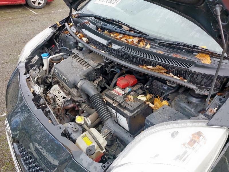 2007 TOYOTA YARIS 1.3 VVT-I ZINC 3DR