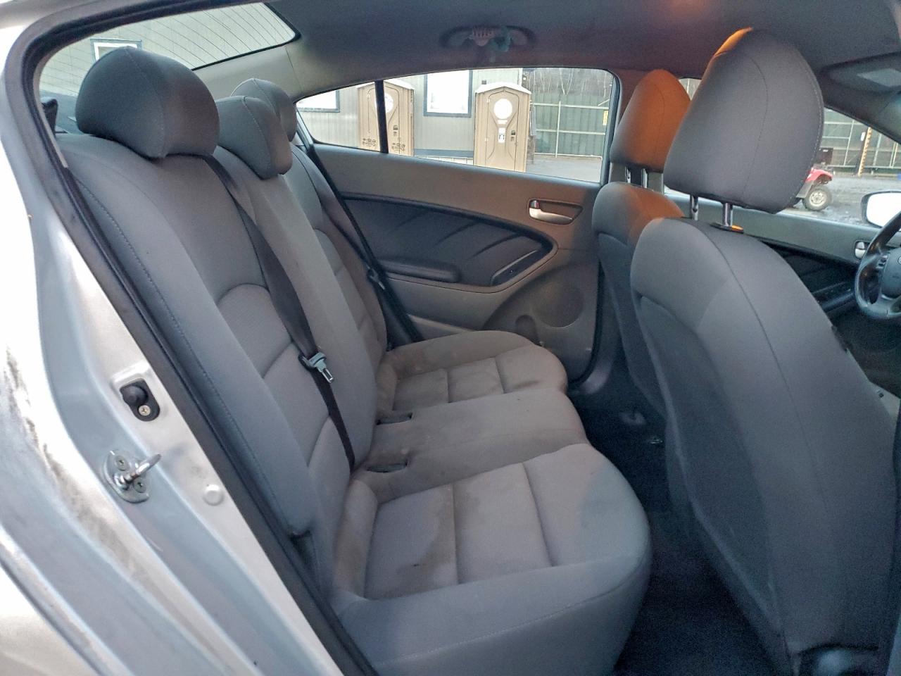 2017 Kia Forte Lx VIN: 3KPFK4A74HE046120 Lot: 93944245