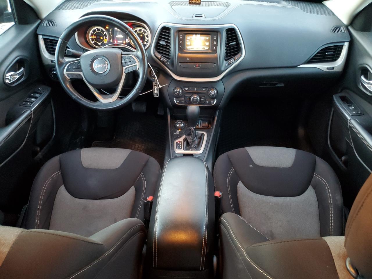 2015 Jeep Cherokee Sport VIN: 1C4PJMAB6FW556726 Lot: 93873435